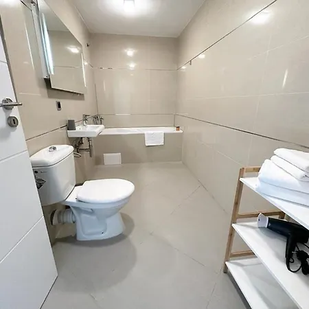 Apartment Forest View Silver M B34 *